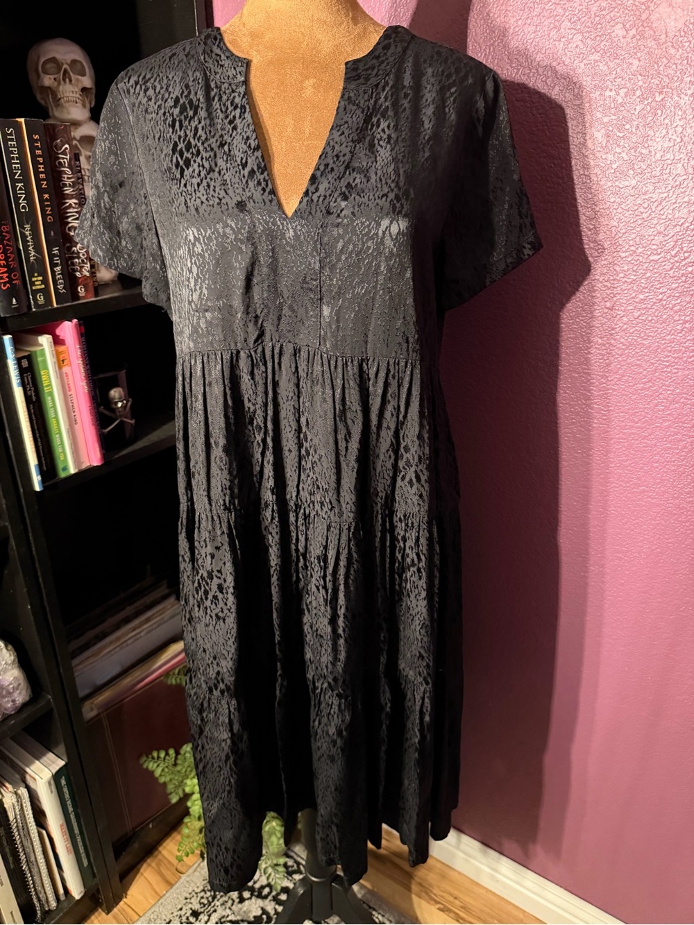 Maeve by Anthropologie smooth V-Neck Tiered boxy/loose-fit Dress